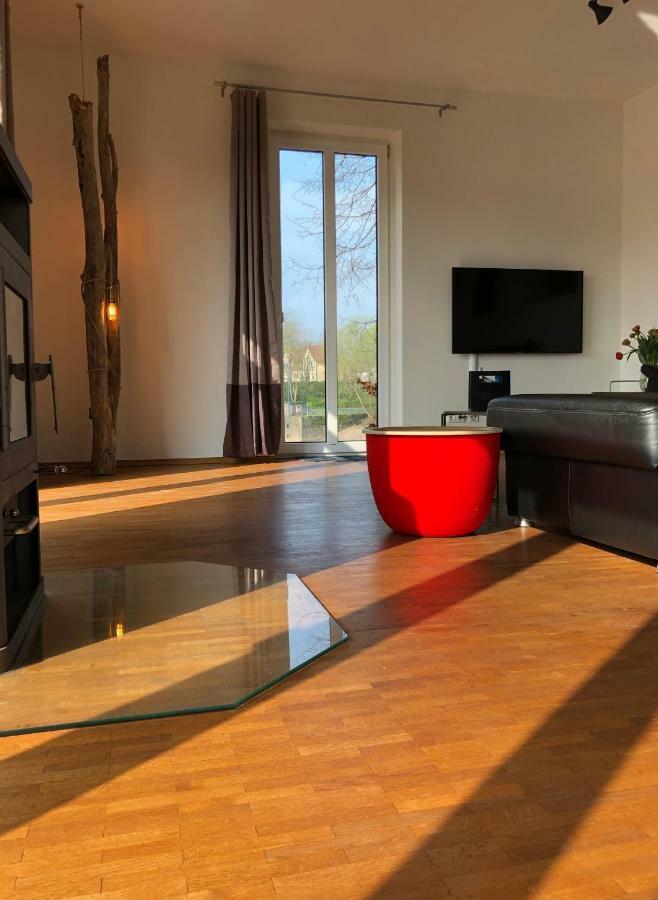 Ferienwohnung Schleusenhaus Hameln ハーメルン エクステリア 写真